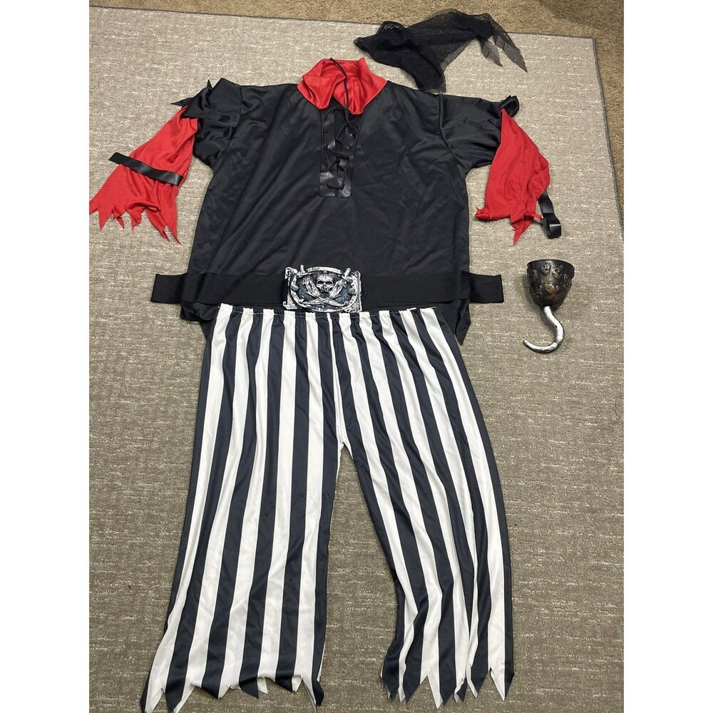 PIRATE HALLOWEEN COSTUME MENS XL 40-42 Pirates Shirt Pants Belt Headscarf